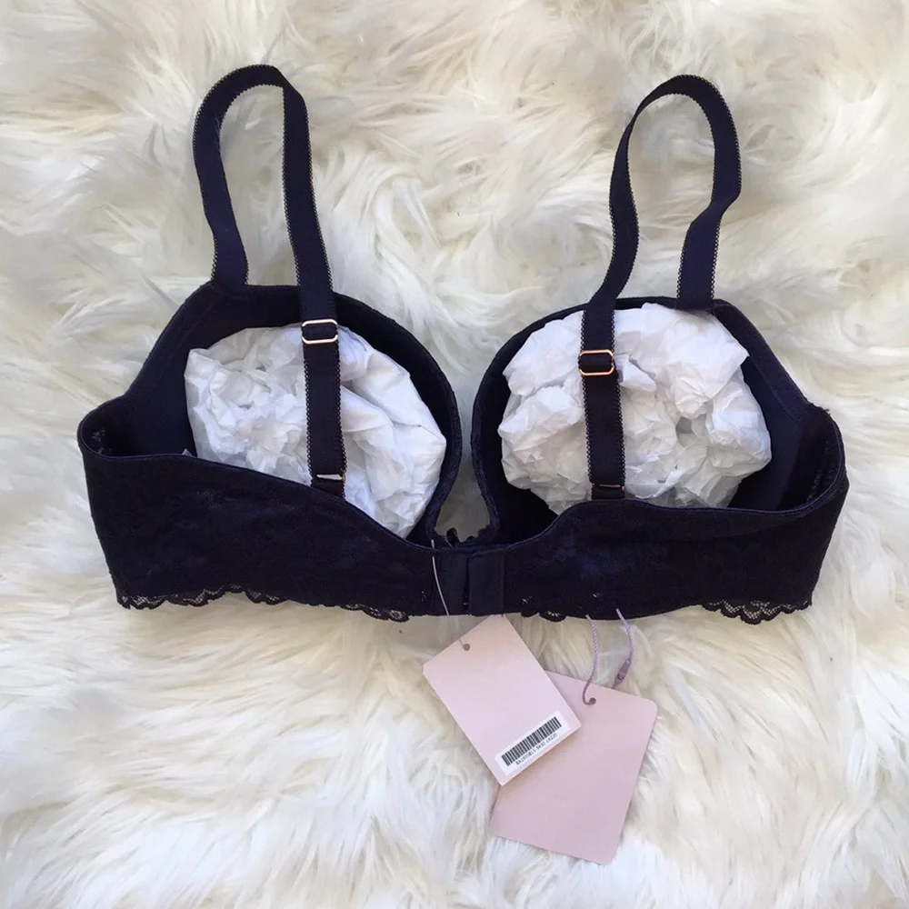 Savage X Fenty Allover Lace T-Shirt Bra in Eclipse - Picture 5 of 6